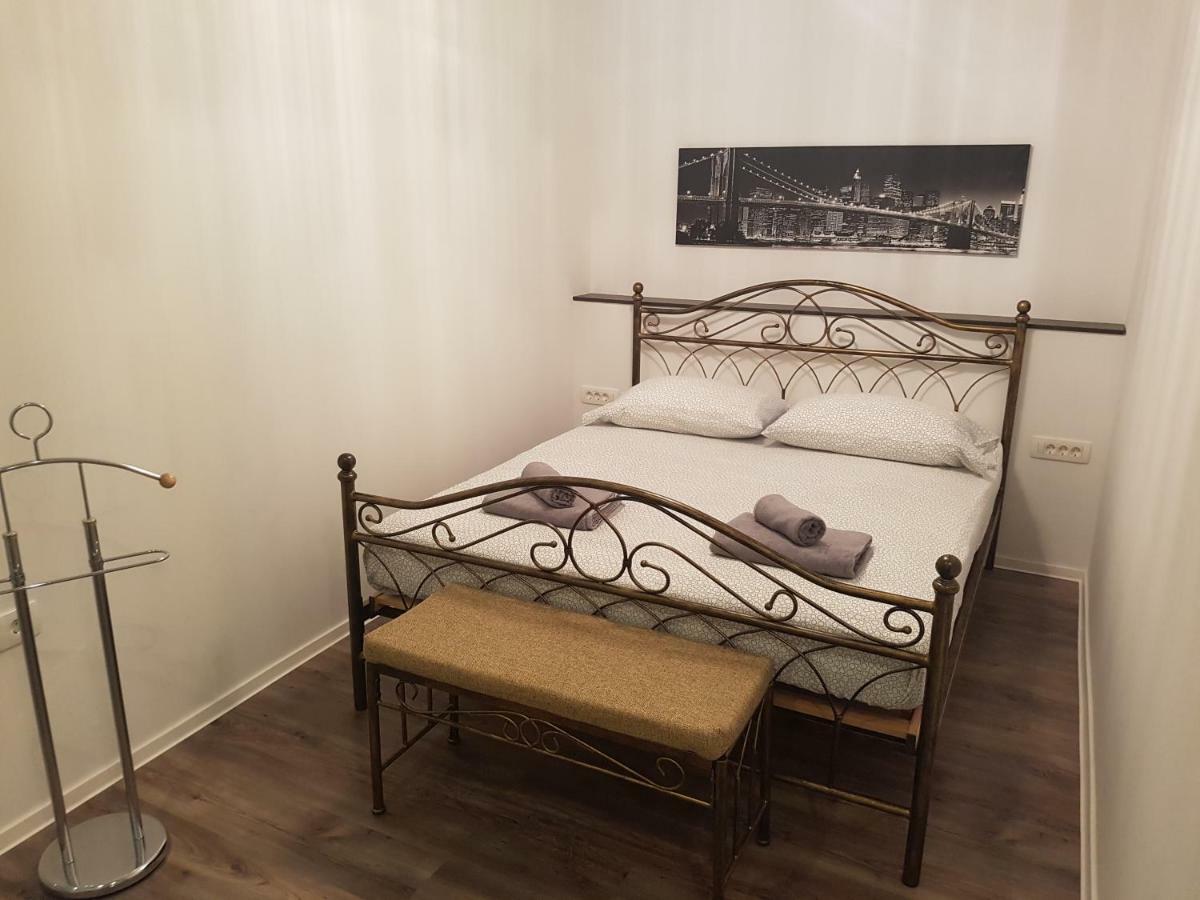 Apartment Ida Копер Екстериор снимка