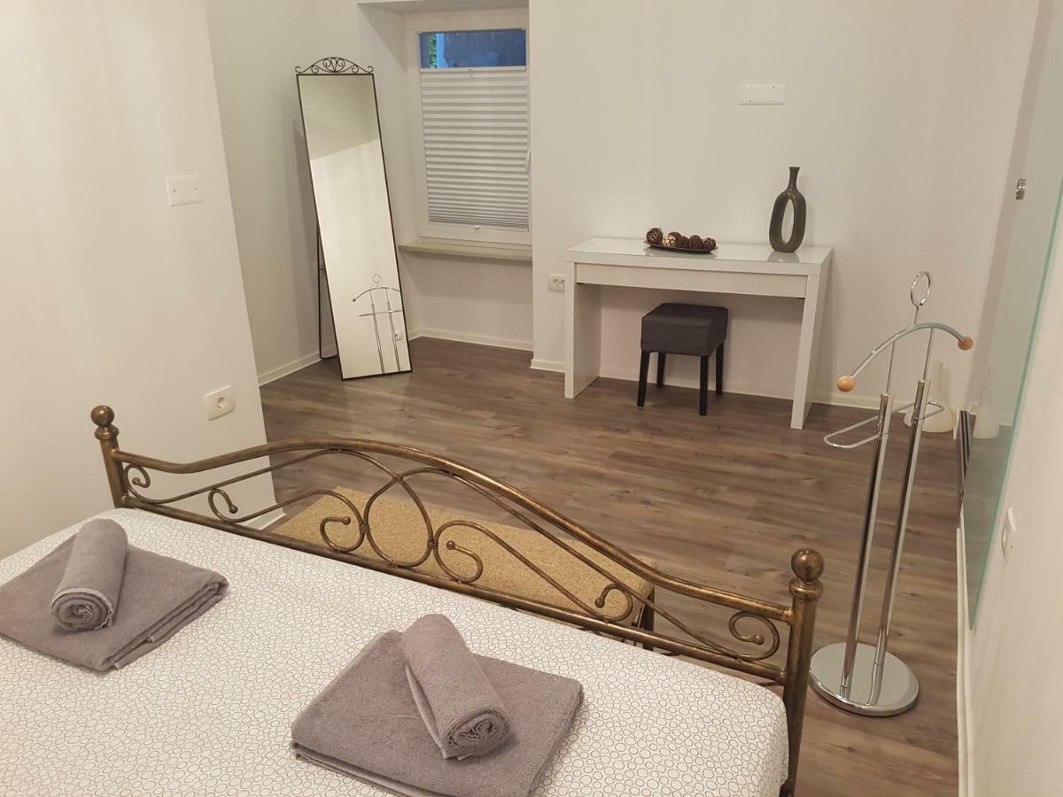 Apartment Ida Копер Екстериор снимка